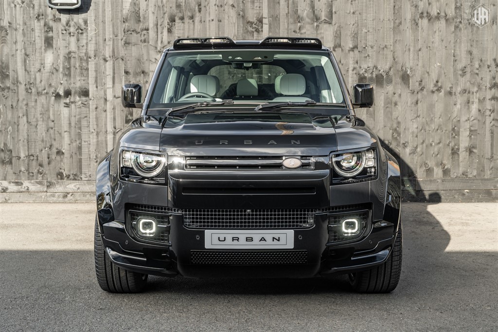 Used Land Rover Defender 110 2025 for sale - 77910105: Photo 2