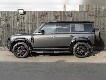 Used Land Rover Defender 110 2025 for sale - 77910105: Photo