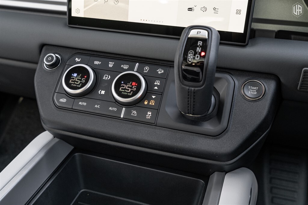 Used Land Rover Defender 110 2025 for sale - 77910105: Photo 54