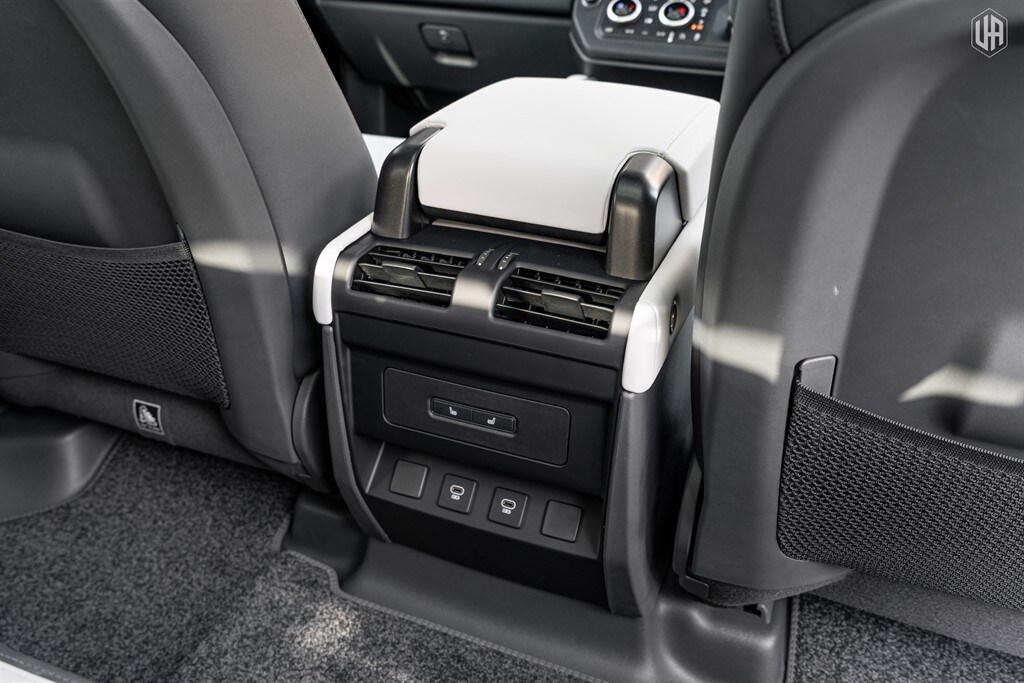 Used Land Rover Defender 110 2025 for sale - 77910105: Photo 67