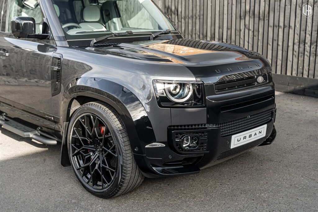 Used Land Rover Defender 110 2025 for sale - 77910105: Photo 9