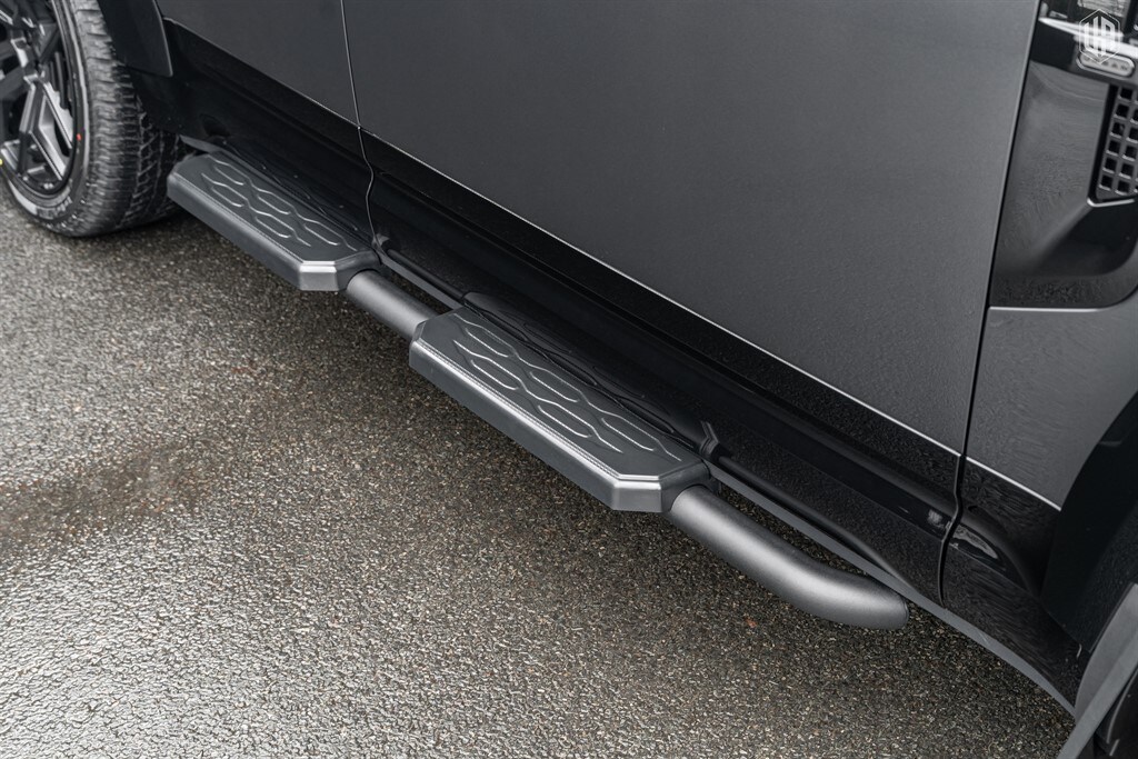 Used Land Rover Defender 110 2025 for sale - 77910098: Photo 19