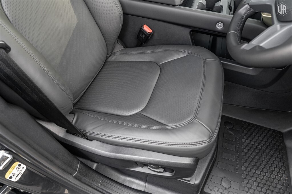 Used Land Rover Defender 110 2025 for sale - 77910098: Photo 39