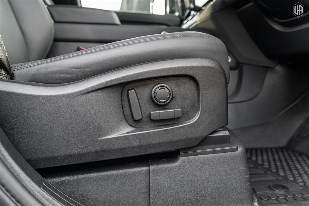 Used Land Rover Defender 110 2025 for sale - 77910098: Photo 40