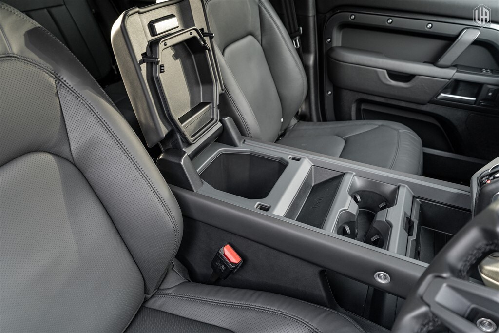 Used Land Rover Defender 110 2025 for sale - 77910098: Photo 42