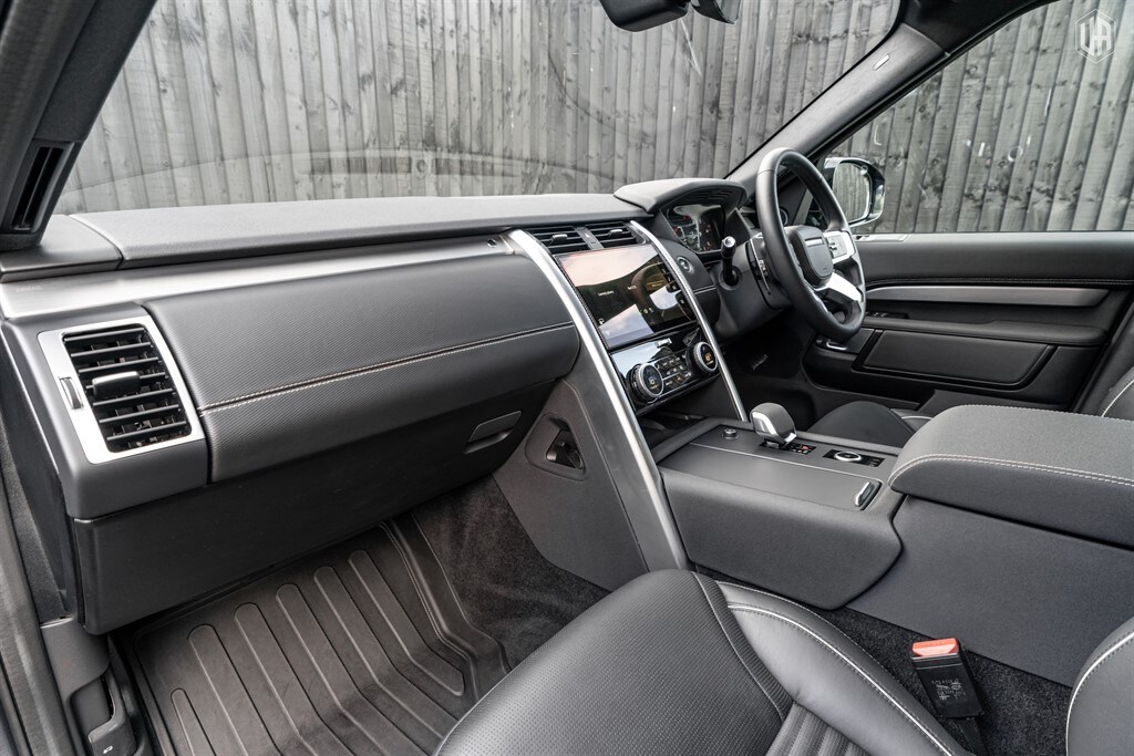 Used Land Rover Discovery 2023 for sale - 77910112: Photo 33