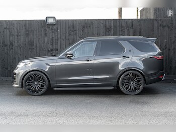 Used Land Rover Discovery 2023 for sale - 77910112: Photo