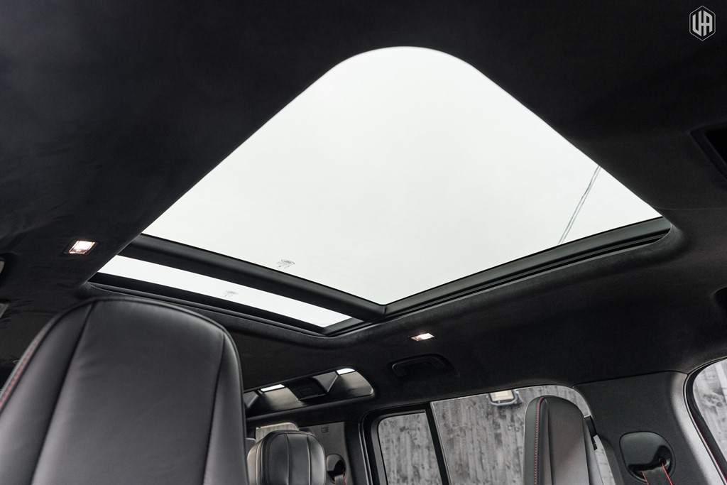 Used Land Rover Defender 110 2025 for sale - 77910087: Photo 43