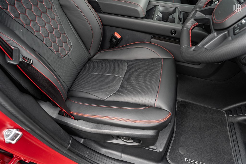 Used Land Rover Defender 110 2025 for sale - 77910087: Photo 47