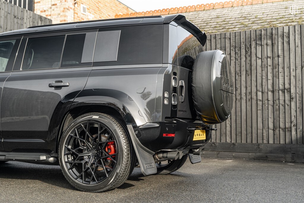 Used Land Rover Defender 110 2025 for sale - 77910114: Photo 24