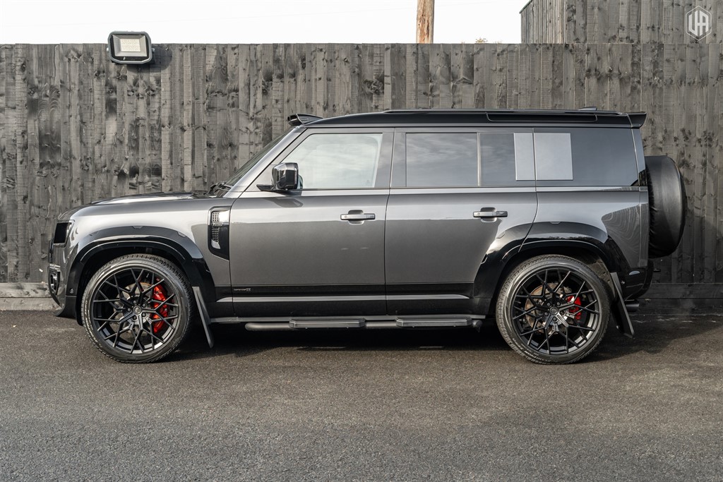 Used Land Rover Defender 110 2025 for sale - 77910114: Photo 3