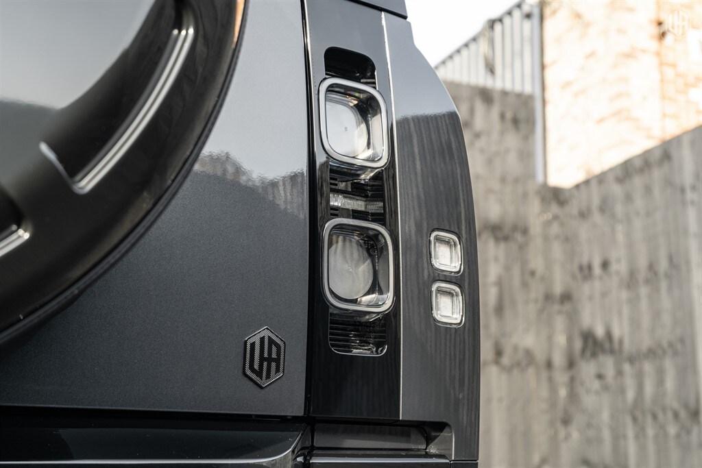 Used Land Rover Defender 110 2025 for sale - 77910114: Photo 31