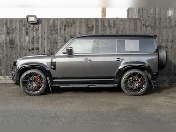 Used Land Rover Defender 110 2025 for sale - 77910114: Photo