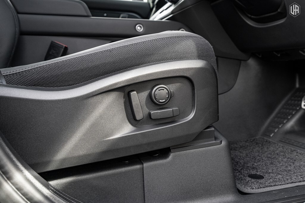 Used Land Rover Defender 110 2025 for sale - 77910114: Photo 42