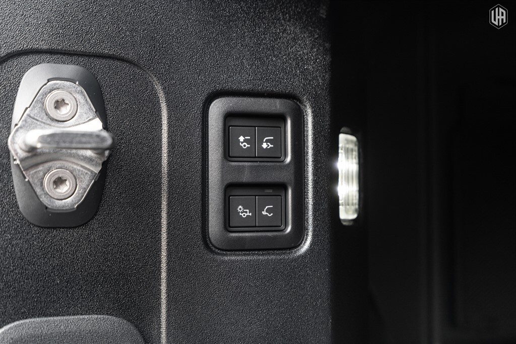 Used Land Rover Defender 110 2025 for sale - 77910114: Photo 70