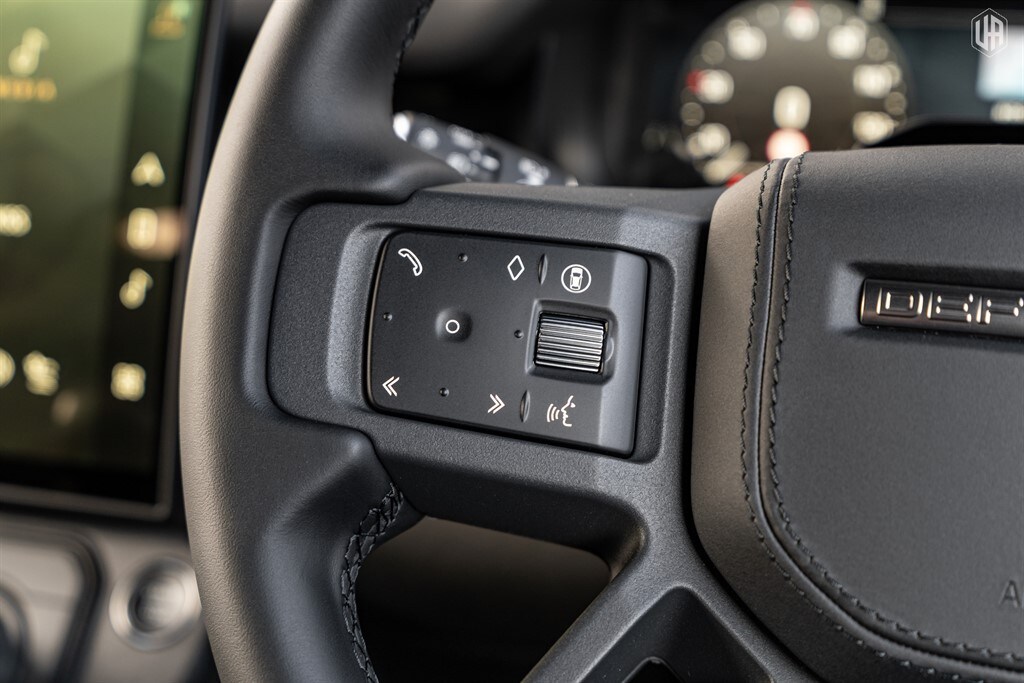 Used Land Rover Defender 90 2026 for sale - 78067286: Photo 43