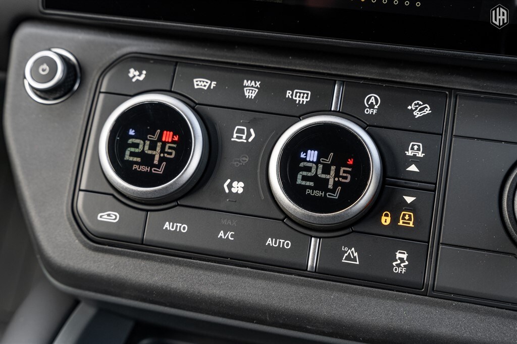 Used Land Rover Defender 90 2026 for sale - 78067286: Photo 51