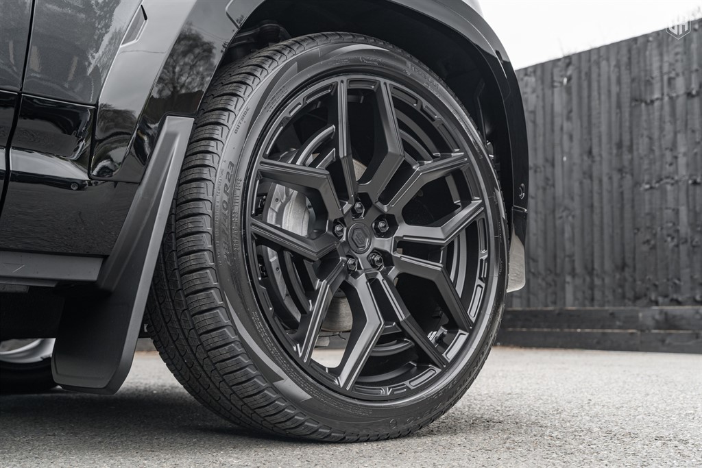 Used Land Rover Defender 110 2026 for sale - 78000594: Photo 17