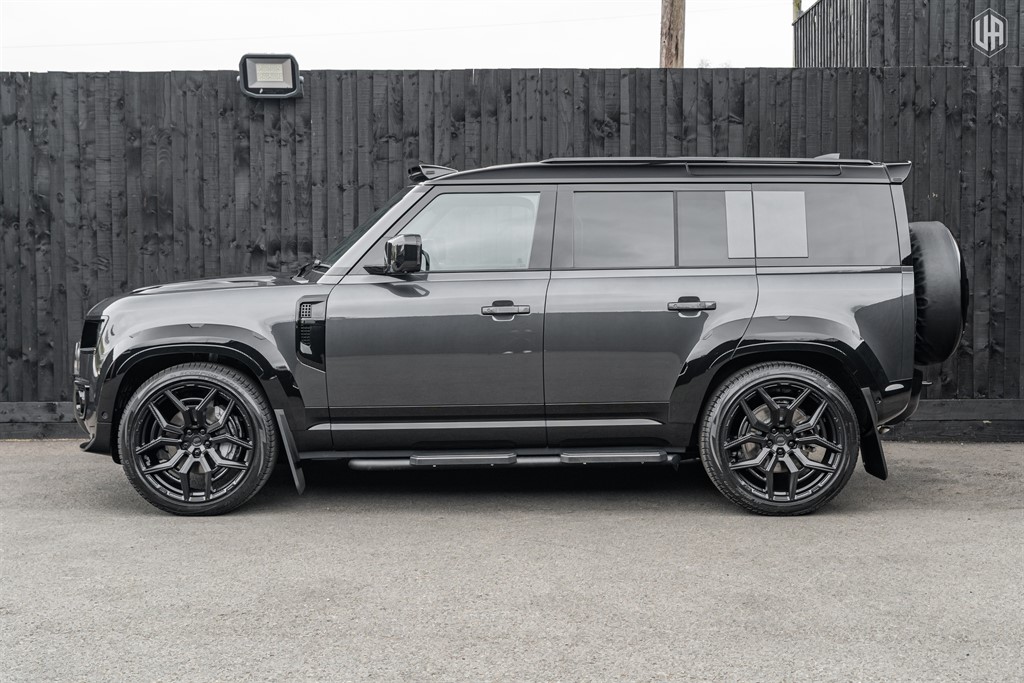 Used Land Rover Defender 110 2026 for sale - 78000594: Photo 3