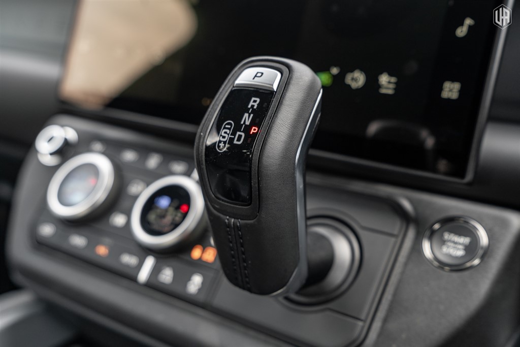 Used Land Rover Defender 110 2026 for sale - 78000594: Photo 52