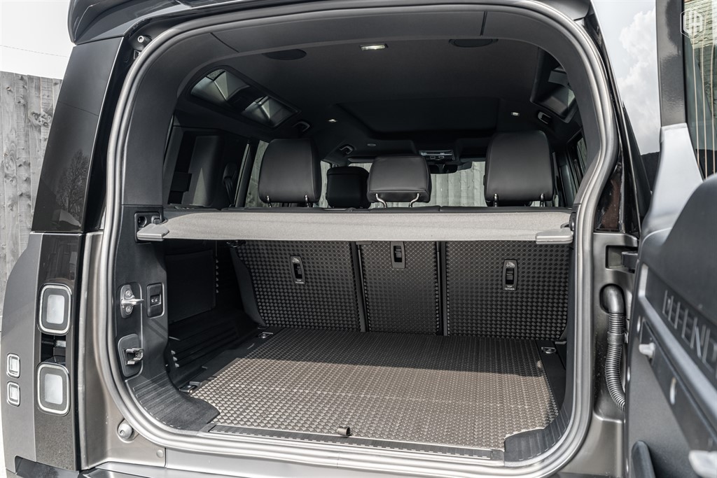 Used Land Rover Defender 110 2026 for sale - 78000594: Photo 64