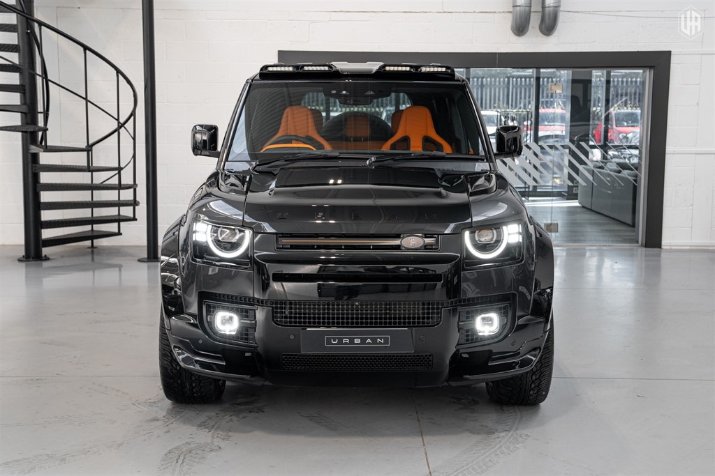 Used Land Rover Defender 110 2025 for sale - 77927996: Photo 2