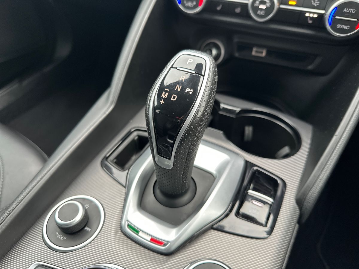 Used Alfa Romeo Giulia 2021 for sale - 77942019: Photo 27