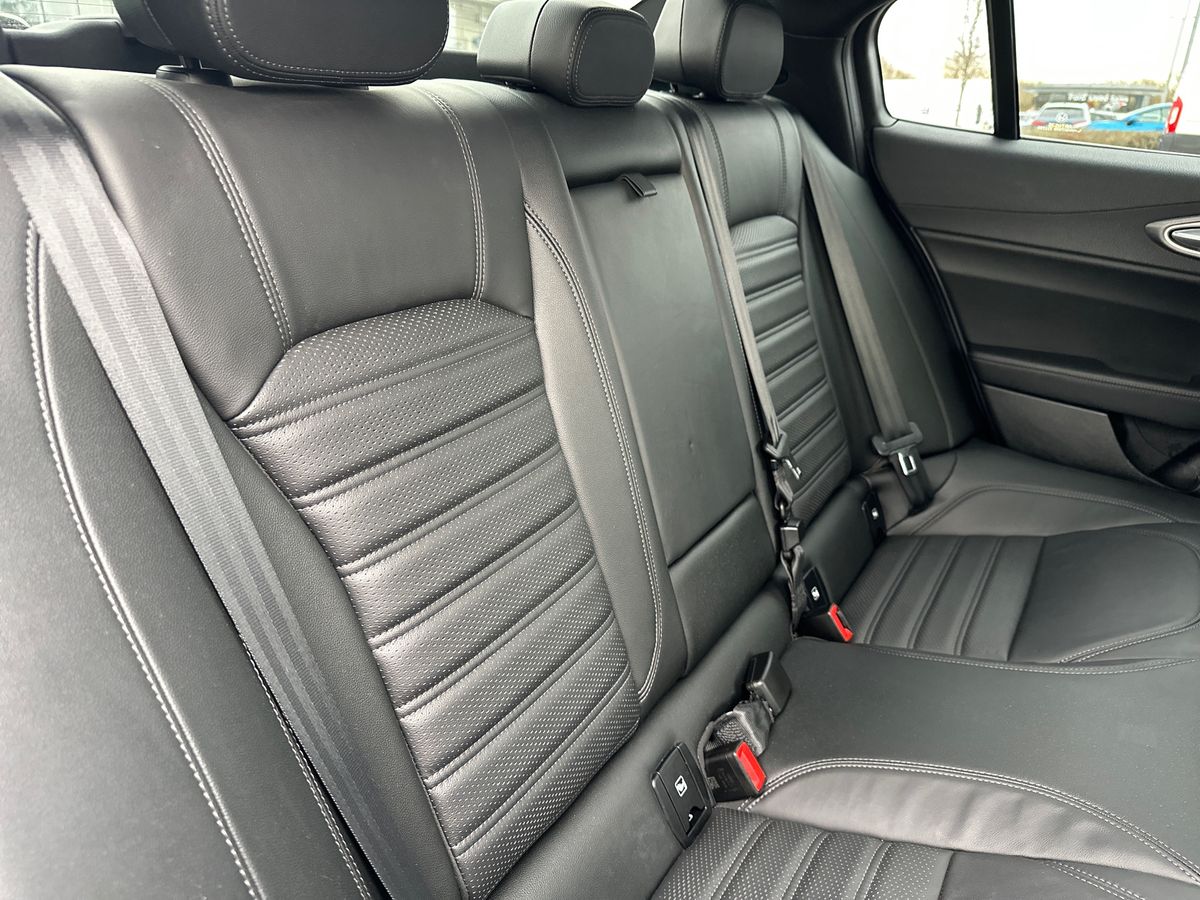 Used Alfa Romeo Giulia 2021 for sale - 77942019: Photo 28