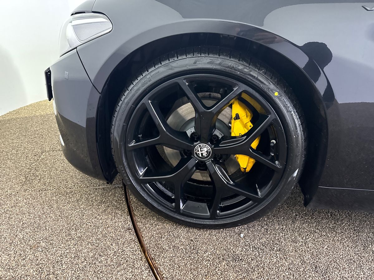 Used Alfa Romeo Giulia 2021 for sale - 77224911: Photo 14