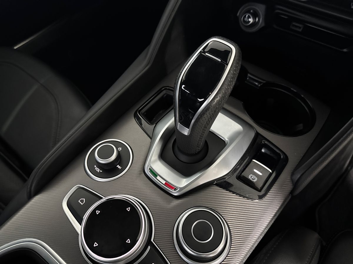 Used Alfa Romeo Giulia 2021 for sale - 77224911: Photo 27