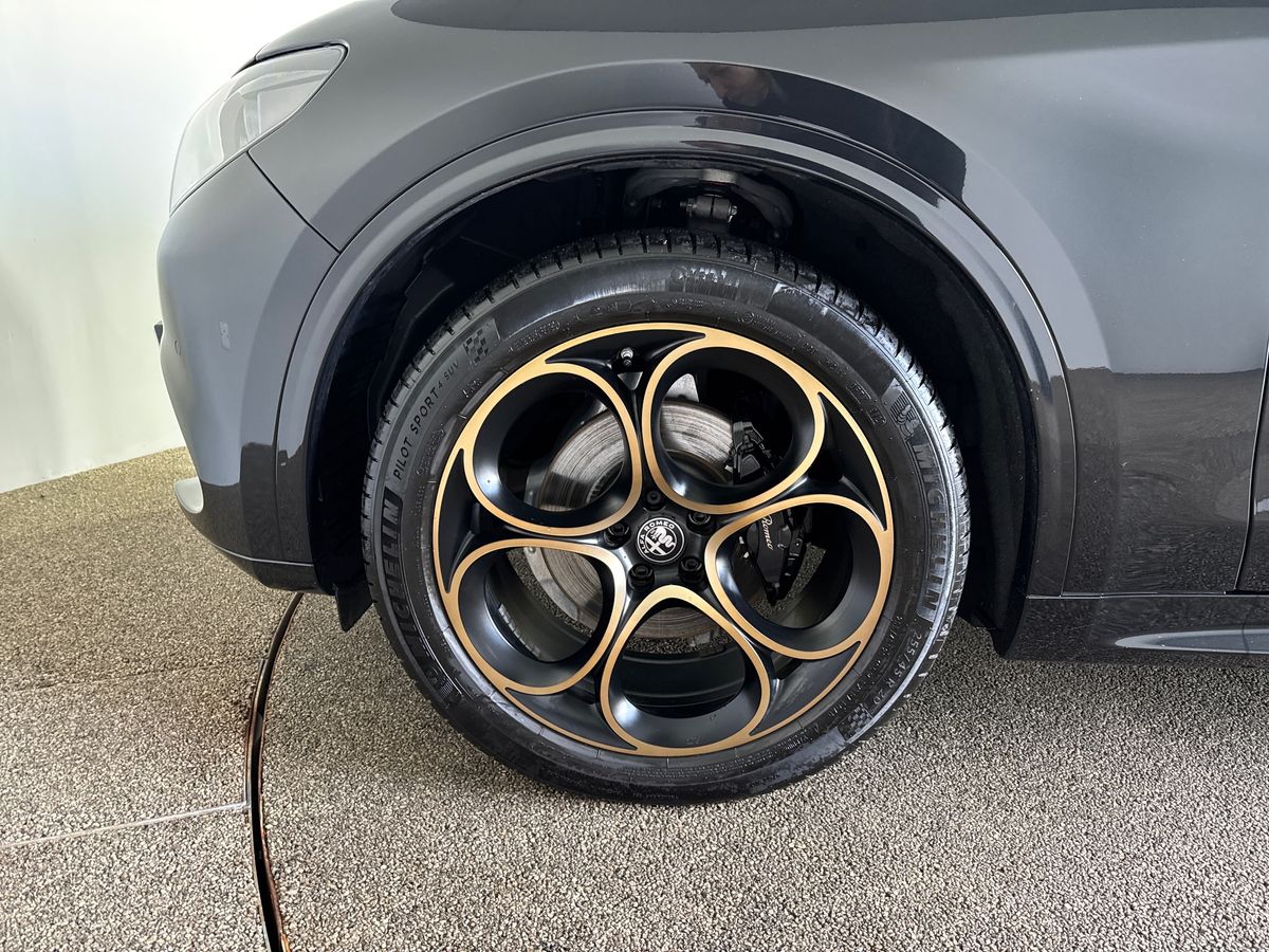 Used Alfa Romeo Stelvio 2025 for sale - 77346825: Photo 14