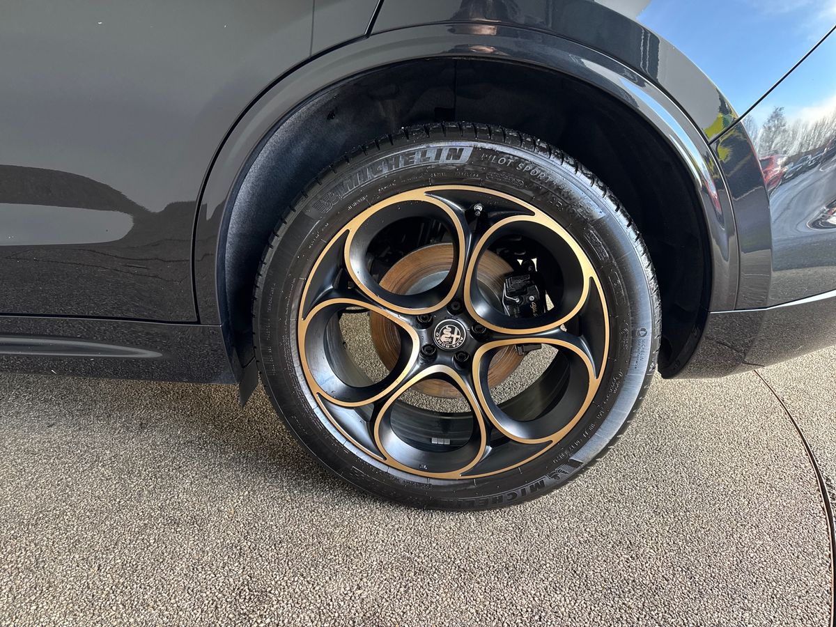 Used Alfa Romeo Stelvio 2025 for sale - 77346825: Photo 15