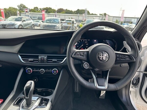 Used Alfa Romeo Giulia 2025 for sale - 75534120: Photo 10