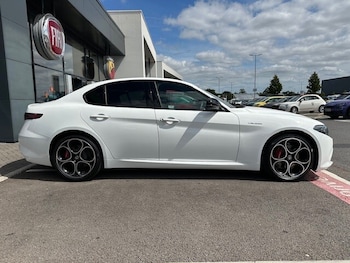 Used Alfa Romeo Giulia 2025 for sale - 75534120: Photo