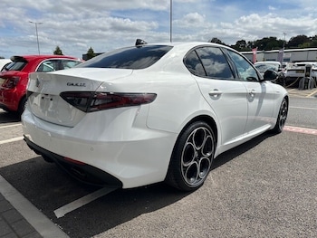 Used Alfa Romeo Giulia 2025 for sale - 75534120: Photo