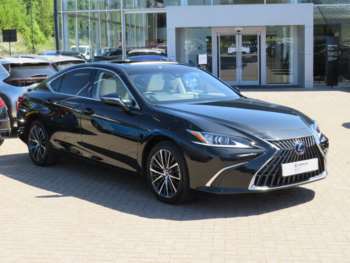 2022 (72) - 300h 2.5 4dr CVT