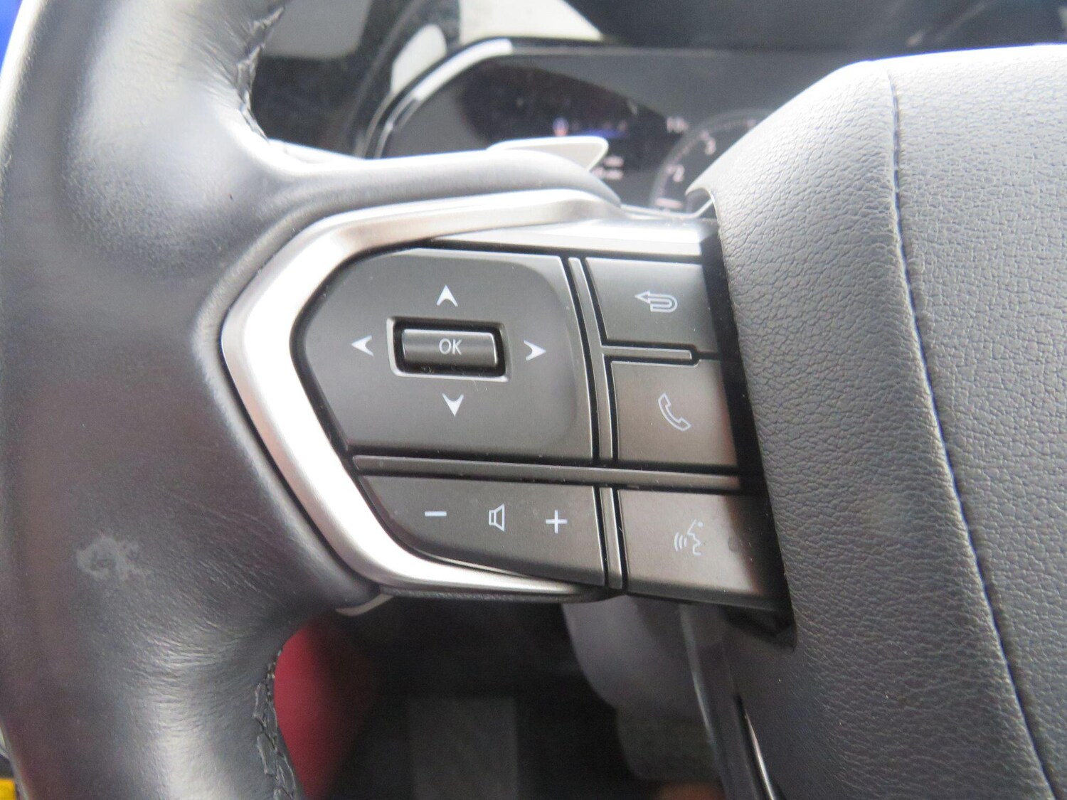 Used Lexus NX 2023 for sale - 76538504: Photo 27