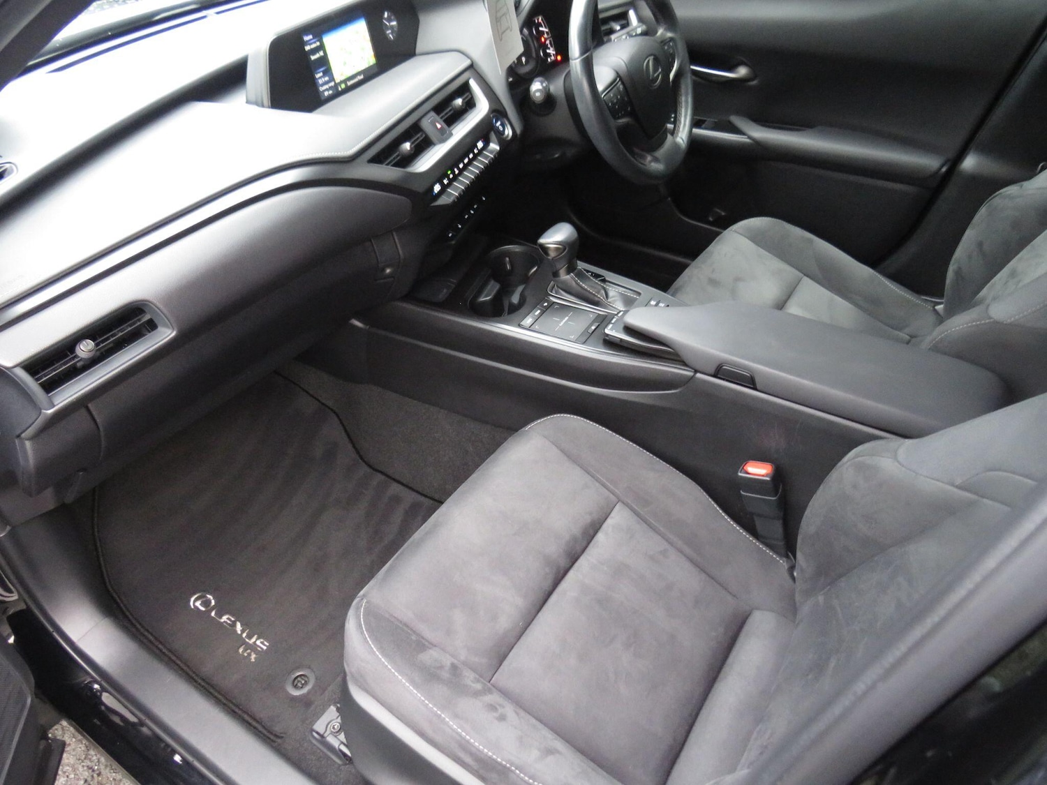 Used Lexus UX 2021 for sale - 77163444: Photo 14