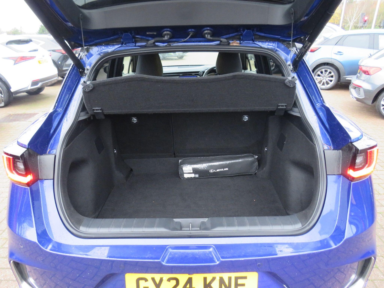 Used Lexus LBX 2024 for sale - 76898340: Photo 12