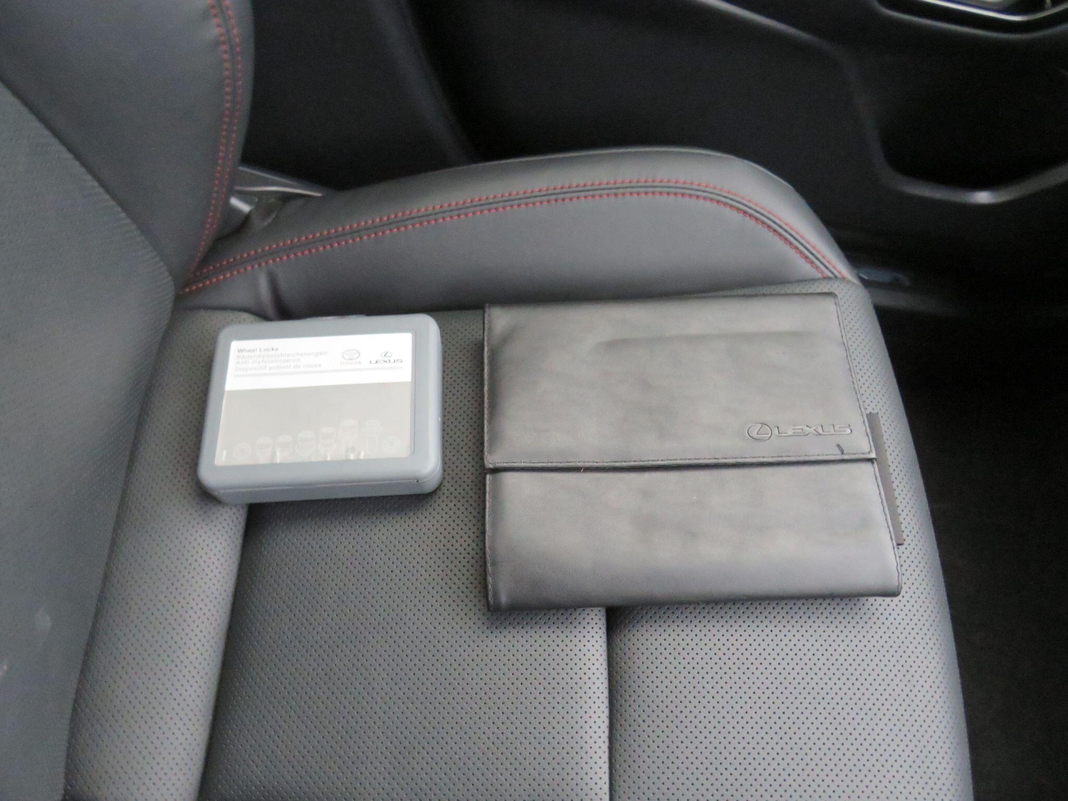 Used Lexus LBX 2024 for sale - 76898340: Photo 22