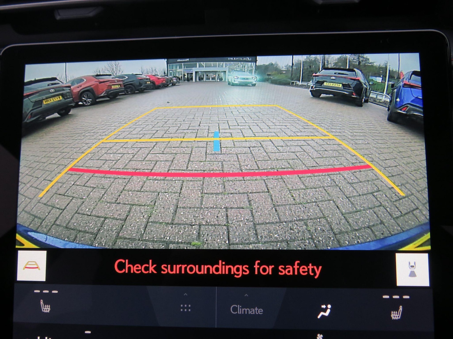 Used Lexus LBX 2024 for sale - 76898340: Photo 27