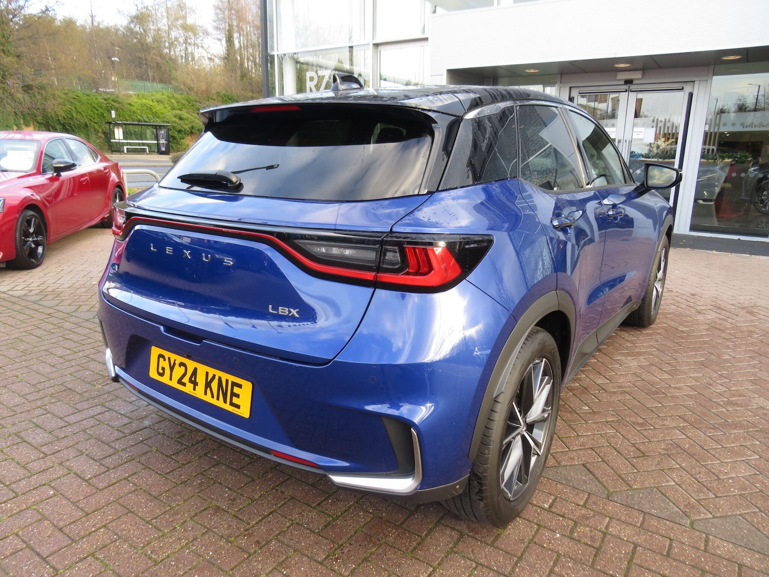 Used Lexus LBX 2024 for sale - 76898340: Photo 5