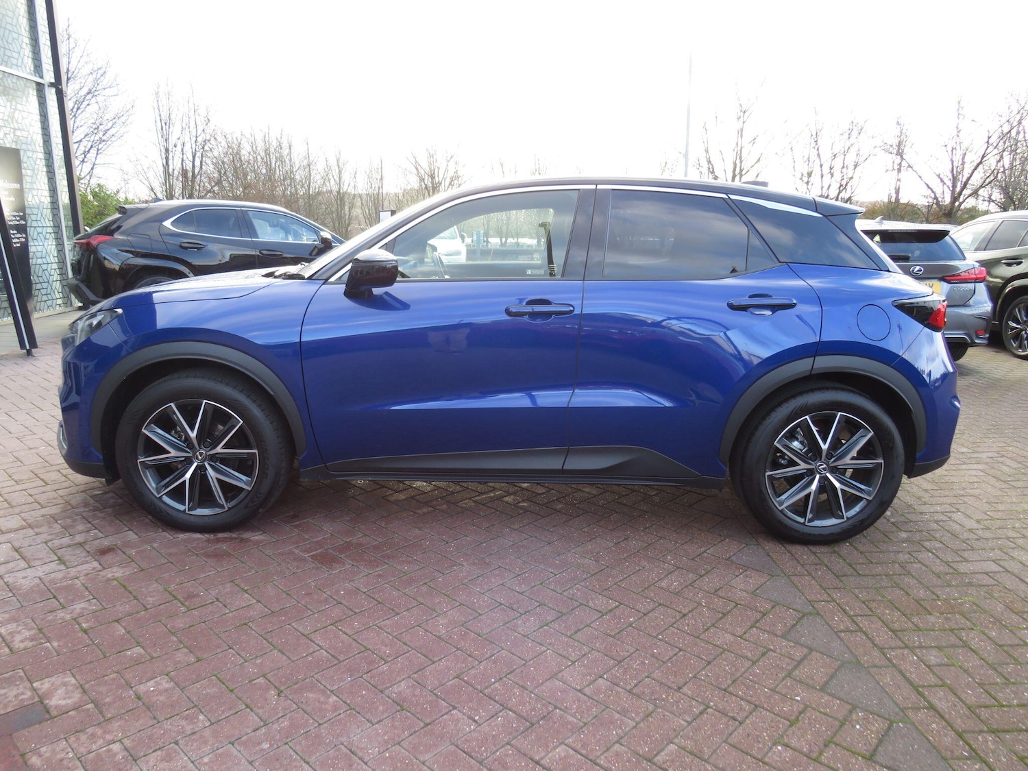 Used Lexus LBX 2024 for sale - 76898340: Photo 8