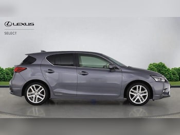 Used Lexus CT 2018 for sale - 76432778: Photo