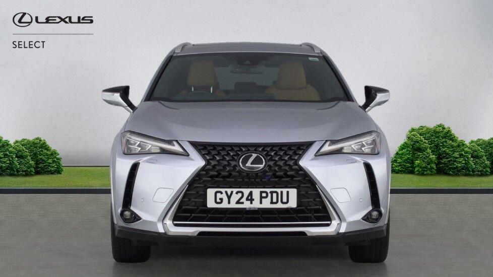 Used Lexus UX 2024 for sale - 76561589: Photo 2