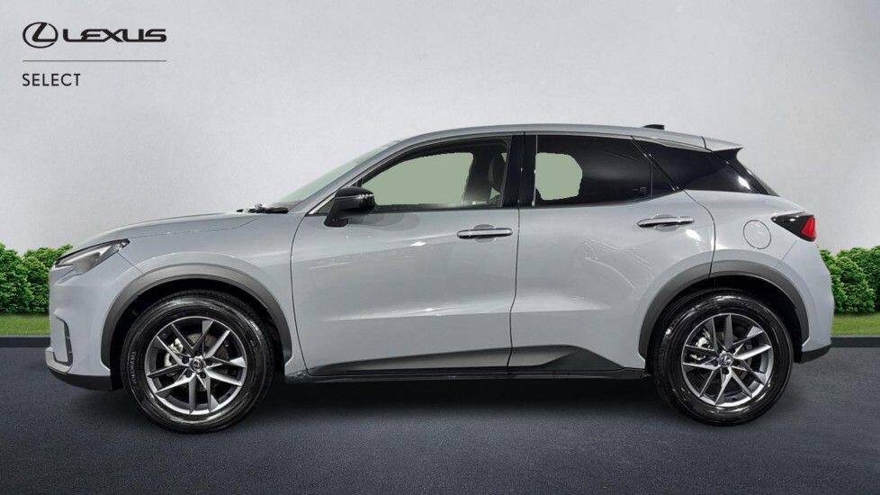 Used Lexus LBX for sale - 78116460: Photo 8