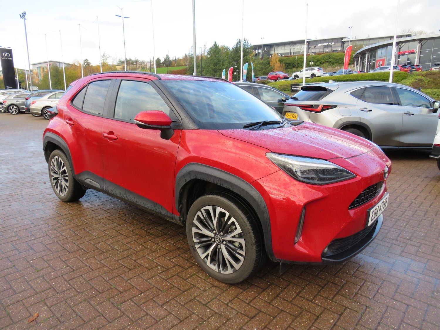 Used Toyota Yaris Cross 2024 for sale - 76688632: Photo 1