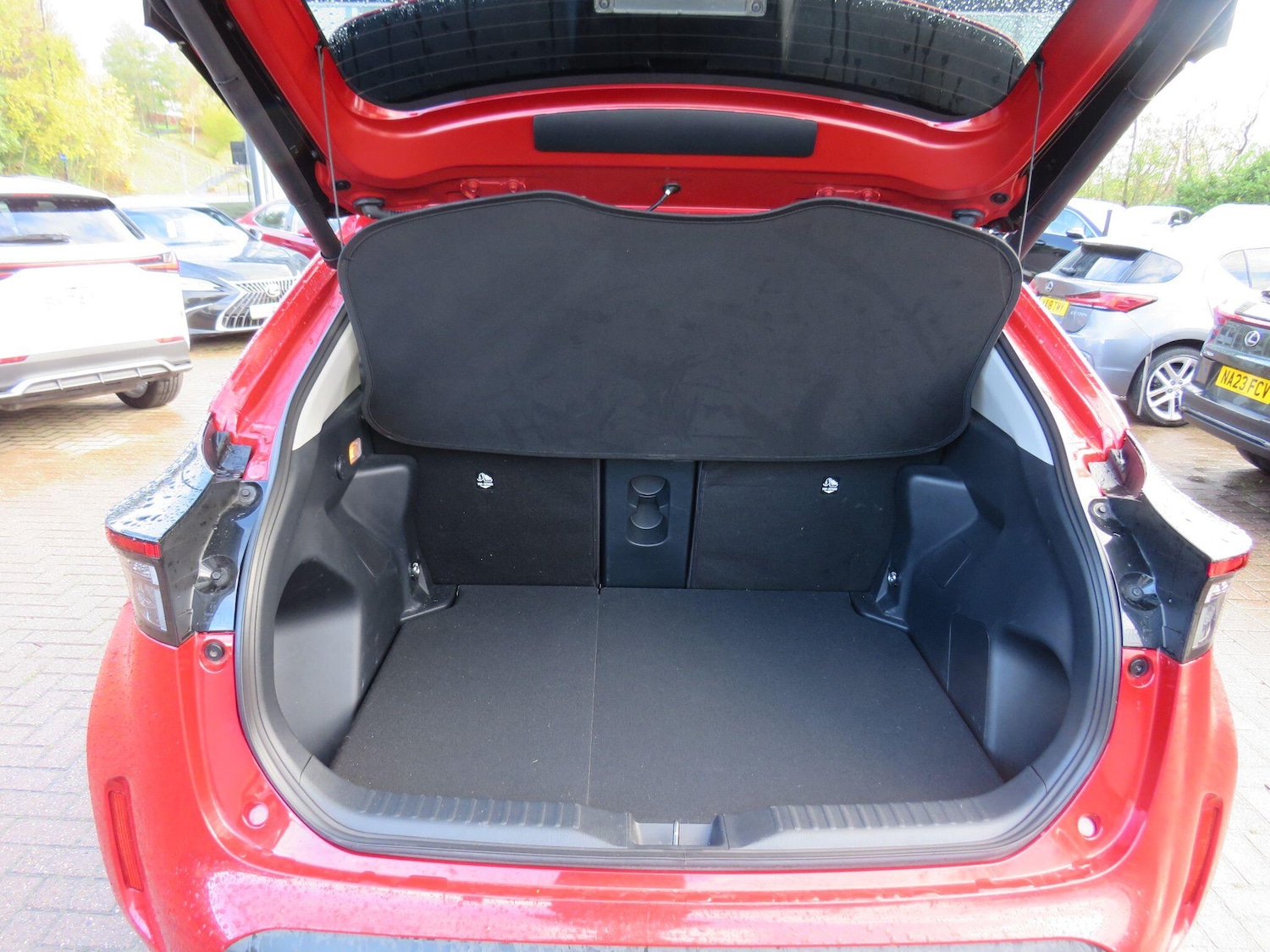 Used Toyota Yaris Cross 2024 for sale - 76688632: Photo 12