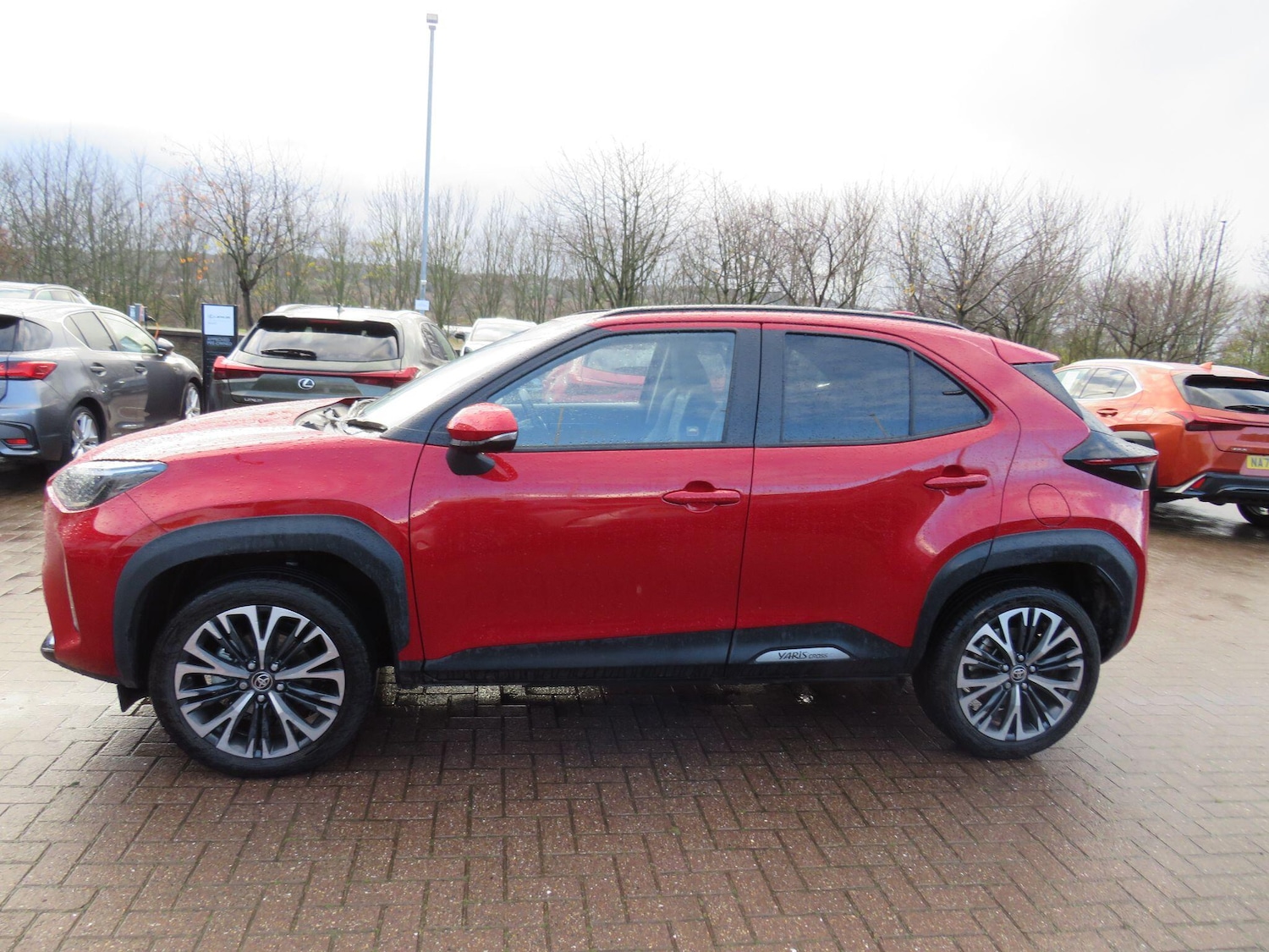 Used Toyota Yaris Cross 2024 for sale - 76688632: Photo 8