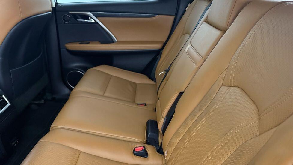 Used Lexus RX 2022 for sale - 76381210: Photo 11